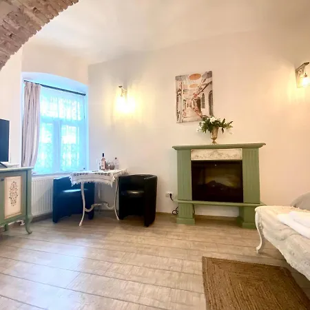 Apartment Republique