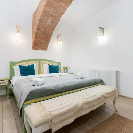 Apartment Republique